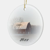 Landkerstak met rode kerstmann gedateerd keramisch ornament (Links)