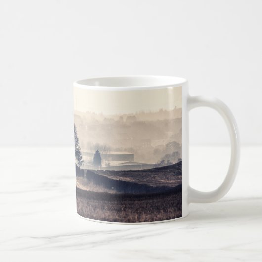 Landschap Foggy Fields Koffiemok (Rechts)