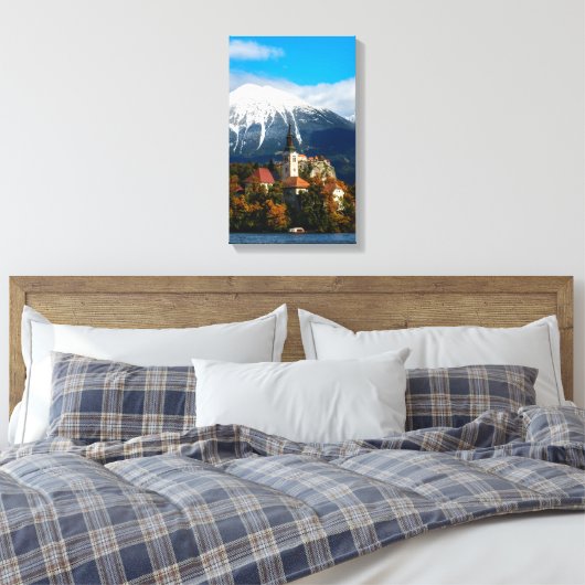 Landschap in het meer van Bled in de herfst Canvas Afdruk (Insitu (Slaapkamer))
