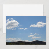 Landschap met groene heuvels, bomen en wolken kaart (Voorkant / Achterkant)