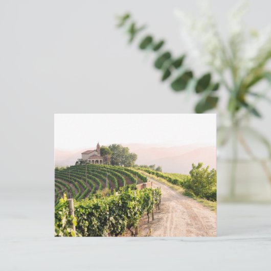 Landschap met wijngaarden en kerk briefkaart (Staand voorkant)