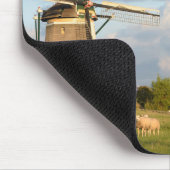 Landschap met windmolens en schapen muismat (Hoek)