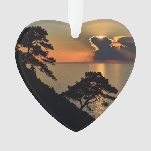 Landschap van het meer Sky Clouds Gedateerde Foto Ornament (voorkant)