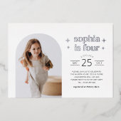 Landschap Zilveren Verjaardagsuitnodiging met Boog Folie Uitnodiging (Voorkant)