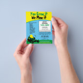 Landschappelijk ontwerp voor grassnijbrochure flyer (Hand)