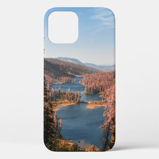 LANDSCHAPSFOTO VAN BOMEN NAAR HET WATERLICHAAM TIJ Case-Mate iPhone CASE (Achterkant)
