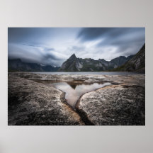 Landschapsfoto van de bergeilanden van de Lofoten