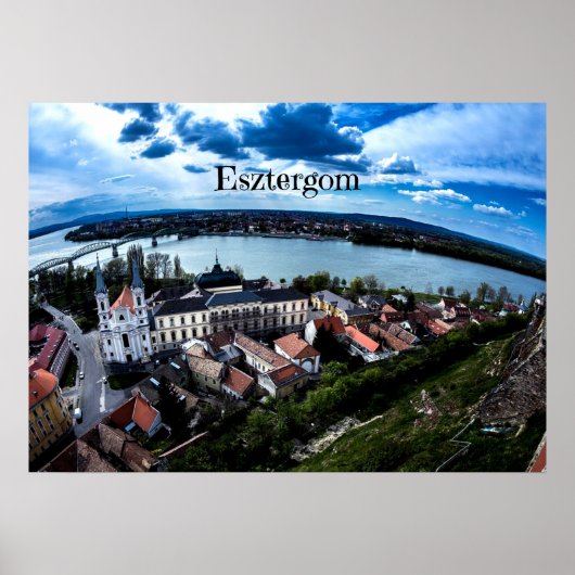 Landschapsfoto van Esztergom Poster (Voorkant)