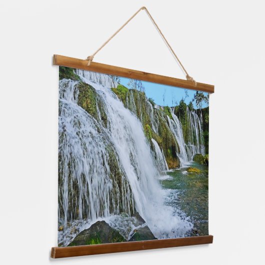 landschapswaterval hangend wandkleed (Gebogen)