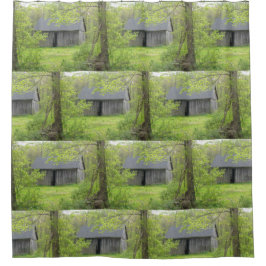 Landschuur in de voorspelde tijd douchegordijn