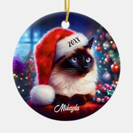 Lang Haar Siamese Kat in een Kerstmuts Kerstmis Keramisch Ornament (Voorkant)