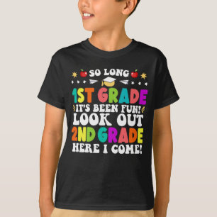 Lange 1e klas... het is een vage blik op 2e klas. t-shirt