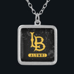 Lange beach state Alumni Distress Zilver Vergulden Ketting<br><div class="desc">Bekijk deze Californische State University Long Beach design! Show van je Californische State Pride met deze nieuwe universitaire producten. Dit zijn de perfecte cadeaus voor de Long Beach student, alumni, familie, vriend of fan in je leven. Al deze Zazzle producten zijn aanpasbaar met jouw naam, klassenjaar of club. Lange strand!...</div>