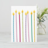 Lange kleurrijke kaarsen Verjaardag Sjabloon Kaart (Staand voorkant)