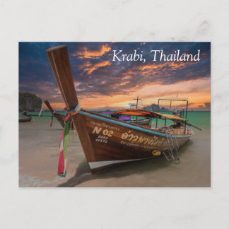 Lange staartboot bij zonsondergang, Krabi, Thailan Feestdagenkaart