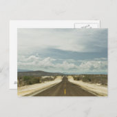 Langs de rechte weg door het Mexicaanse landschap  Briefkaart (Voorkant / Achterkant)