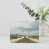 Langs de rechte weg door het Mexicaanse landschap  Briefkaart (Staand voorkant)