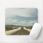 Langs de rechte weg door het Mexicaanse landschap Muismat (Met muis)