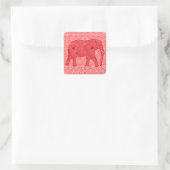 Langwerpolifant - diep rood en koraal vierkante sticker (Tas)