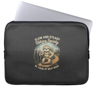 Langzaam en Gestadig Wandelgenootschap Funny Luiaa Laptop Sleeve