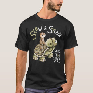 Langzaam en ononderbroken wint de raaigolf op een  t-shirt
