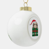 Langzaam! Ho! Ho! luiaard Keramische Bal Ornament (Links)