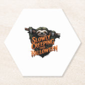 Langzaam kruipen deze Halloween - Creepy Sloth Cla Kartonnen Onderzetters (Voorkant)
