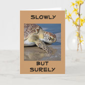 "LANGZAAM, MAAR SURELY" voor UW **70e BIRTHDAY* Kaart (Gele Bloem)