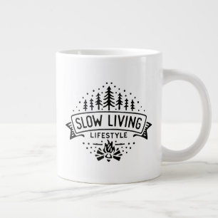 Langzame levensstijl grote koffiekop