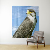 Lanner Falcon neergestreken Wandkleed (In situ)