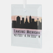 Lansing MI City Skyline Latitude en Lengtegraad Glas Ornament (Voorkant links)