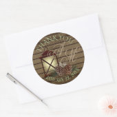 Lantaarn en dennen rustieke winter monogram ronde sticker (Envelop)