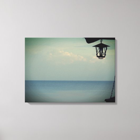 Lantaarn en het zee Foto Stretched Canvas Print (Voorkant)