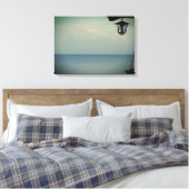 Lantaarn en het zee Foto Stretched Canvas Print (Insitu (Slaapkamer))