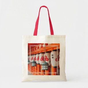 Lantaarns binnen het Itsukushima-heiligdom Tote Bag