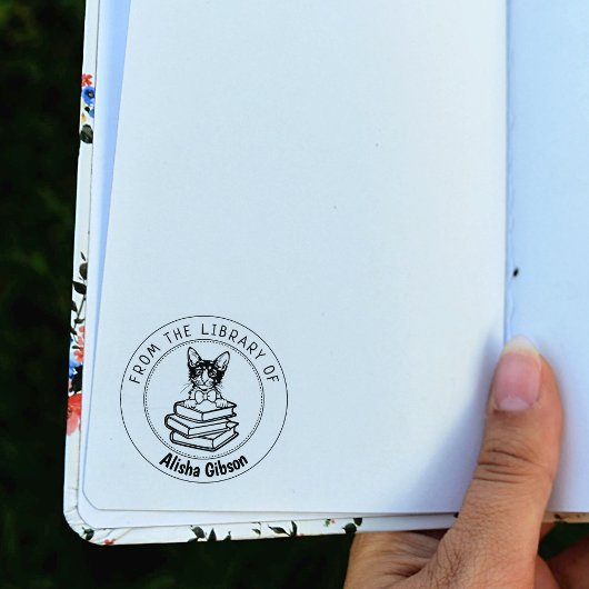 Laperm Cat, Boek uit de bibliotheek van Rubberstempel