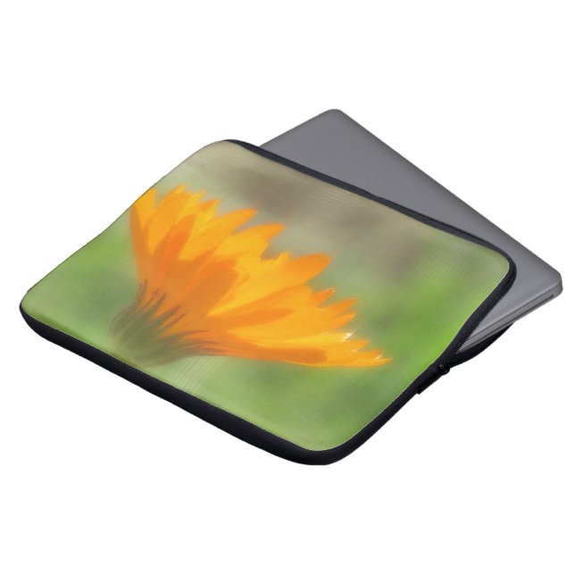 Laptophoes - Calendula Laptop Sleeve (Voorkant top)