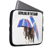 Laptophoes in de regen laptop sleeve (Voorkant Rechts)