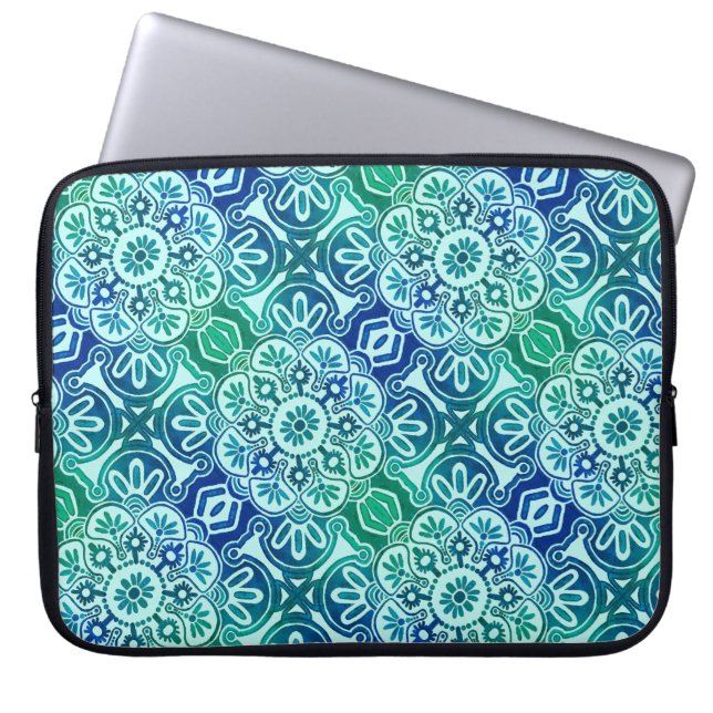 Laptophoes Tribal blauw groen Laptop Sleeve (Voorkant)