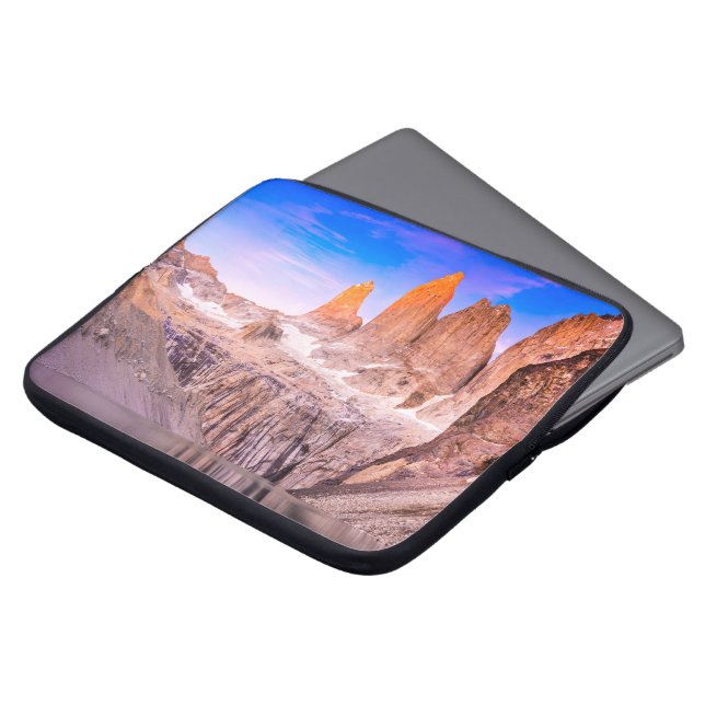 Laptophoes uit neopreen Torres del Paine Laptop Sleeve (Voorkant top)