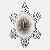 Larch Kone Tin Sneeuwvlok Ornament (Rechts)