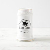 Large 65cl white jug with our black bee emblem bierpul (Center)