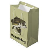 Largemouth Bass Happy Birthday Medium Cadeauzakje (Voorkant Gekanteld)