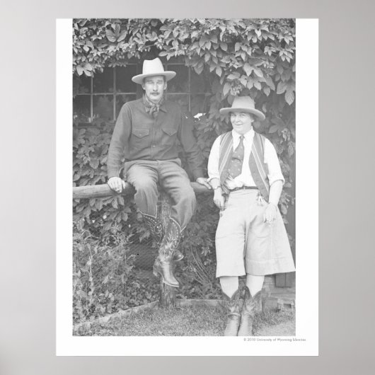 Larry Larom en een vrouw die zich kandidaat stelt. Poster (Voorkant)