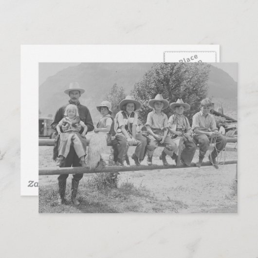 Larry Larom met zes kinderen. Briefkaart (Voorkant / Achterkant)