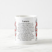 Larsen gezinskolf van de Mok van wapens (Center)