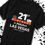 Las Vegas Birthday Party - 21st Birthday in Vegas T-shirt<br><div class="desc">Je 21ste verjaardag in Vegas plannen? Dit Welcome to Las Vegas sign stijlontwerp is de perfecte manier voor een 21-jarige om met een verjaardagsfeest in Vegas te vieren! Geweldig voor een meisjesreis of verjaardagseskaders die naar Vegas komen voor een weekendbaan of vakantie. Met "21st Birthday in Fabulous Las Vegas Nevada"...</div>