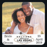 Las Vegas Bruiloft Aangepaste Fotoenvelop Afdichti Vierkante Sticker<br><div class="desc">Personaliseer deze vegas bruiloft sticker met je eigen foto en tekst. Volledig aanpasbaar.</div>