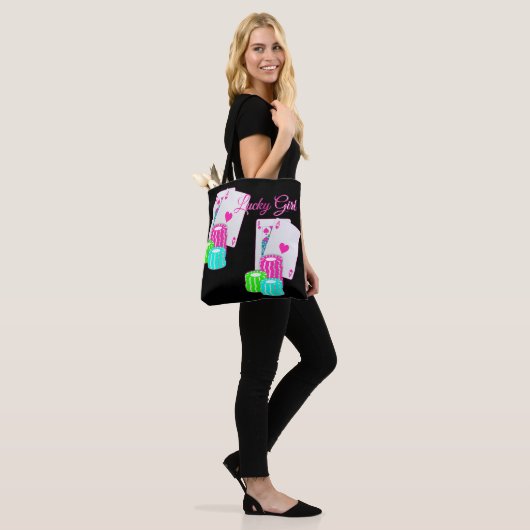 Las Vegas Casino Blackjack En Chips Lucky Girl Tote Bag (Op model)
