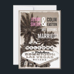 Las Vegas Modern  Sepia bruiloft uitnodigingen<br><div class="desc">Geïnspireerd door het verzoek van een klant. Modern met een uitstraling! Alle standaardtekst kan volledig worden aangepast met uw eigen formuleringen om aan uw behoeften te voldoen, en u kunt ook de lettertypen, maten, tekstplaatsing en kleuren van de tekst wijzigen. Als u alleen de tekst wilt wijzigen, gebruikt u de...</div>
